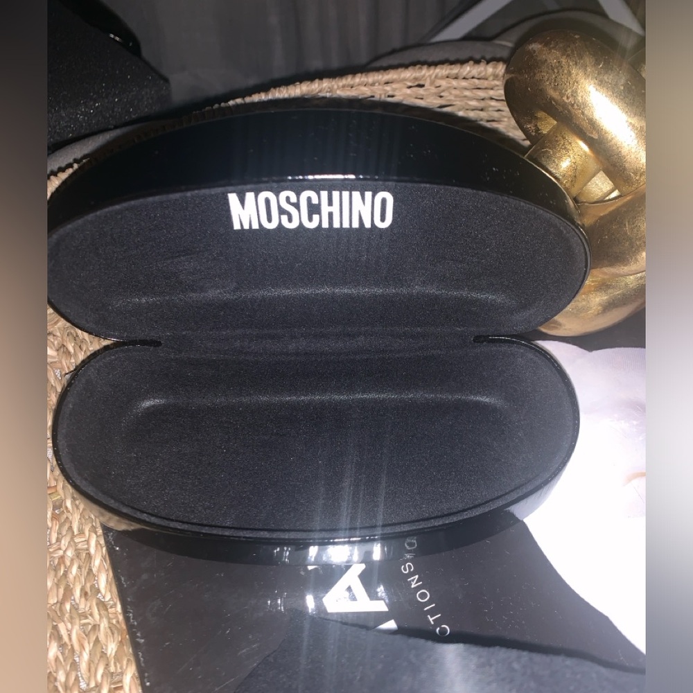 Vintage Moschino White Sunglasses - Picture 14 of 17